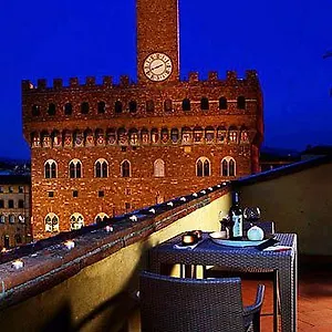 relais-piazza-signoria.it-tuscanyhotel.com/